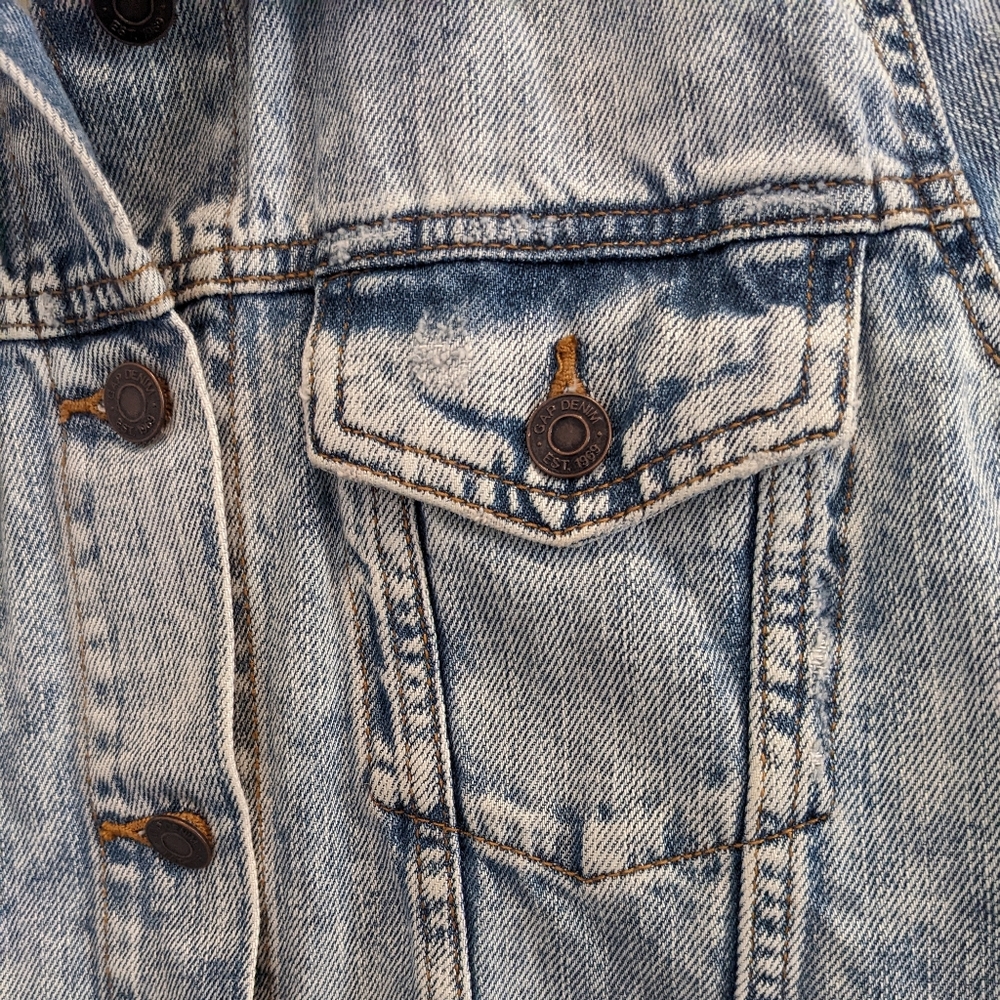 GAP - Women Icon Denim Destructed Jean Jacket Washwell - S - Picture 4 of 4